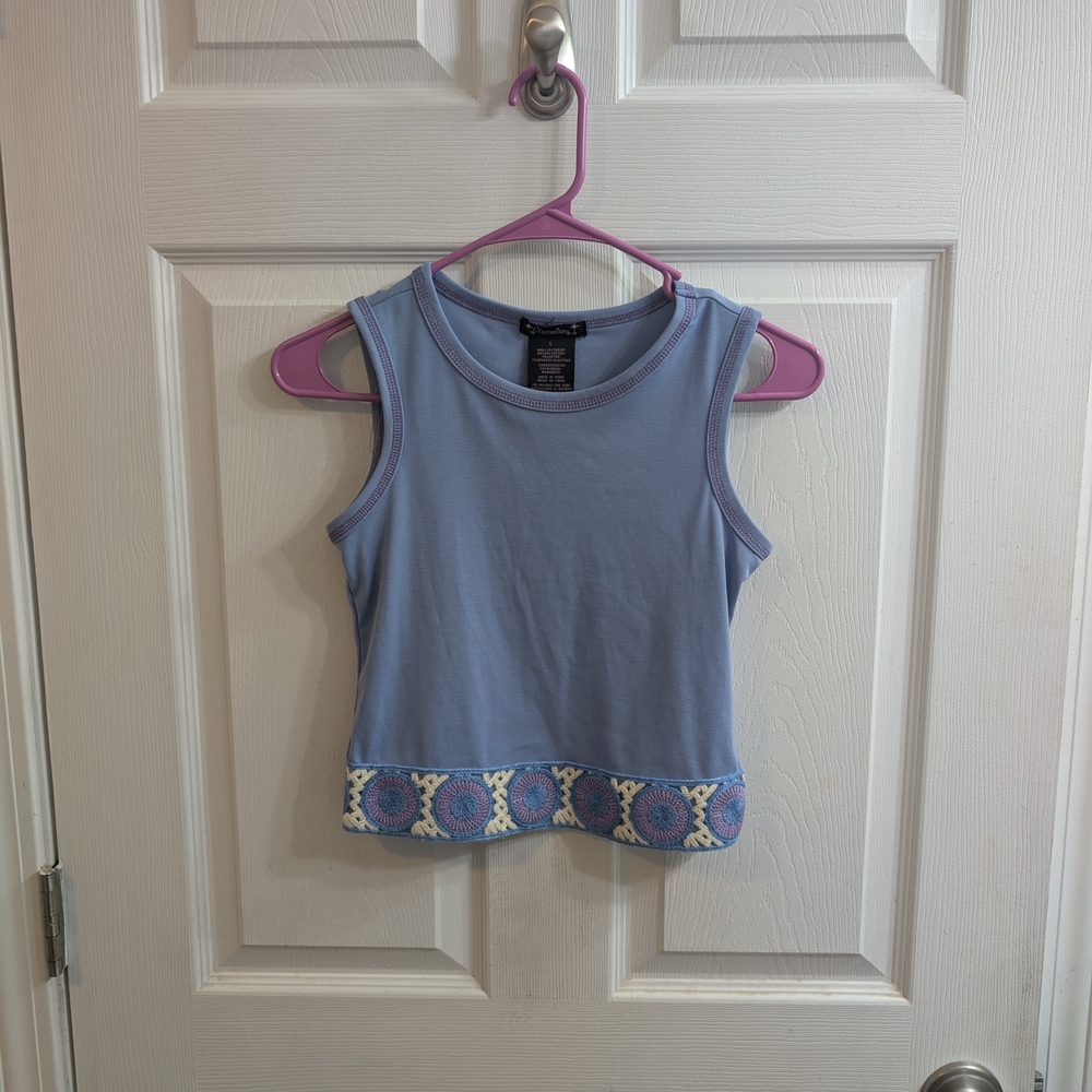 Xtraordinary Sleeveless‎ Tank With Embroidered Hem Girls W14xL17 - Size L